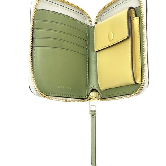 RARE - Tory Birch T Monogram High Frequency Wallet - Picture 3 of 7